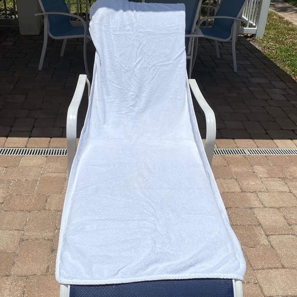 Other - ☀️☀️🕶lounge chair resort style towel GREAT DEAL 15.00 each or 2/25🕶☀️